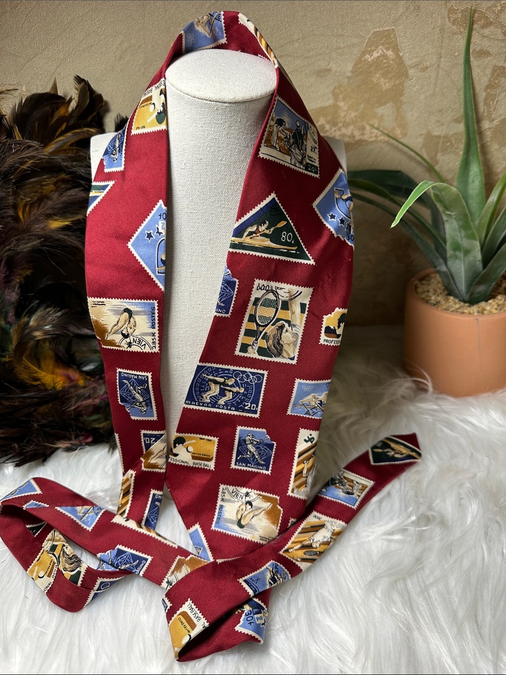 Chaps Men's Burgundy Stamp-Print Silk Tie